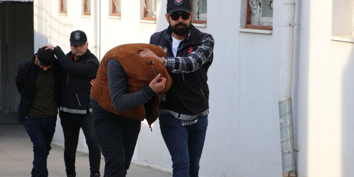 Adana'da iki uyuşturucu satıcısı tutuklandı