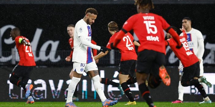 Messi de Neymar da kurtaramadı. PSG'ye Rennes şoku