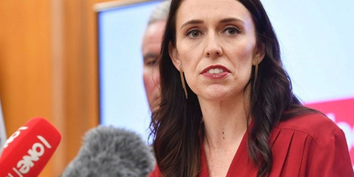 Yeni Zelanda Başbakanı Ardern görevini bırakıyor