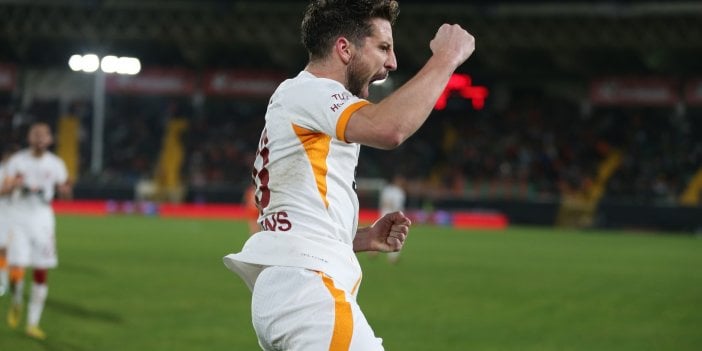 Mertens yönetimden alkış aldı: İyi ki transfer etmişiz