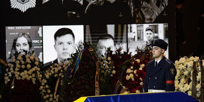 Ukrayna'da helikopter kazasında ölenler için cenaze töreni