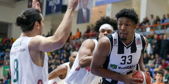 Beşiktaş Emlakjet'ten hayati galibiyet