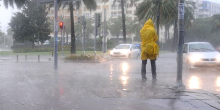 Meteroloji'den İstanbul'dan sonra İzmir için uyarı