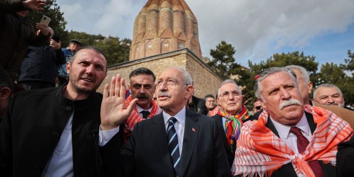 Kılıçdaroğlu Konya ziyareti görüntülerini “Duygulanmamak mümkün değil” notuyla paylaştı