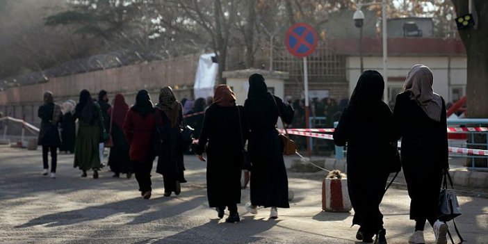 Taliban'dan kız öğrencilere bir yasak daha