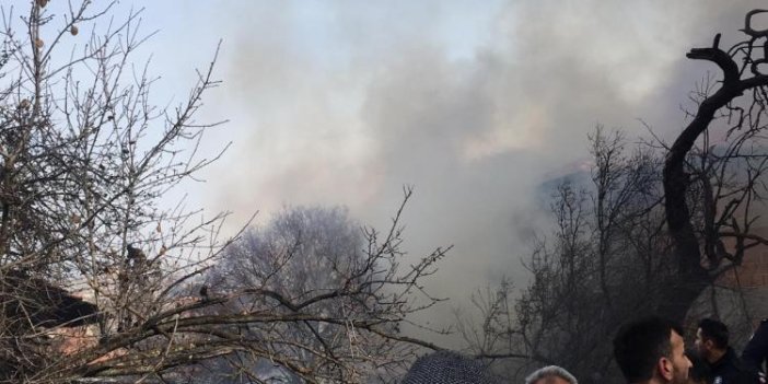 Burdur’da iki katlı müstakil binada yangın çıktı