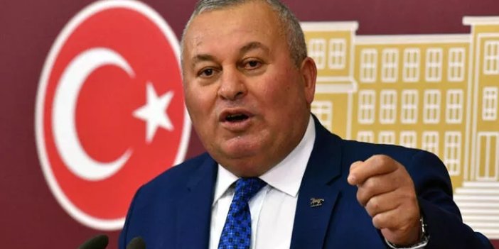 Cemal Enginyurt Erdoğan'ın hakkını helal etmediği AKP'li vekillerle ilgili taşı gediğine oturttu