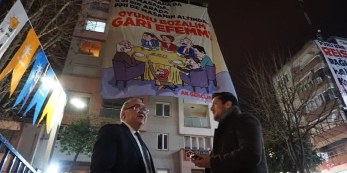 AKP’nin 'silahlı Altılı Masa' afişine suç duyurusu. Skandal afiş gündem olmuştu