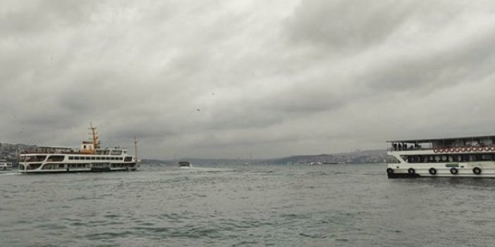 İstanbul'da vapur seferlerine lodos engeli