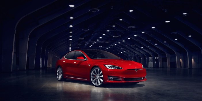 Tesla meraklılarına kötü haber: Fiyatlar zamlandı