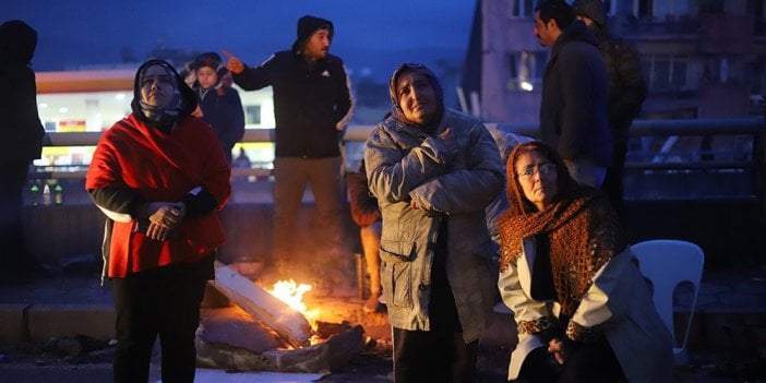 En zor gece. Binlerce can, buz gibi soğuk havada enkaz altında