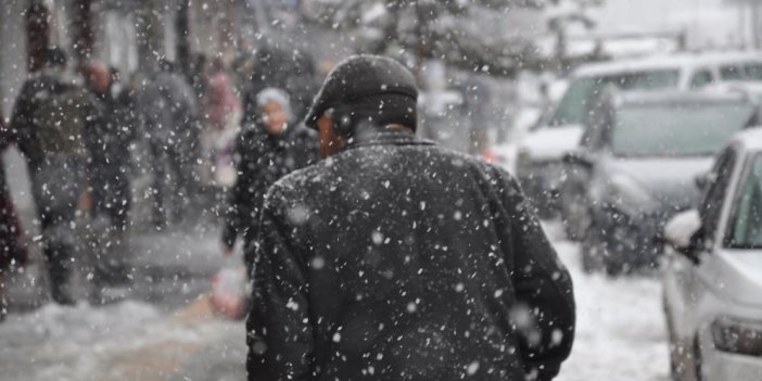 Kars’ta 73 köy yolu ulaşıma kapandı