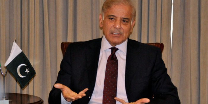 Prof. Dr. Ahmet Ercan önerisini Pakistan duydu. Bakanlar Kurulu maaşlarını Türkiye’ye bağışladı