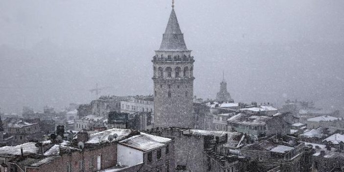 İstanbul'a ''sarı'' uyarı: Kar ve fırtınaya dikkat
