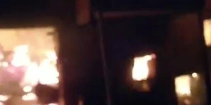Karabük'teki iki katlı ahşap evde yangın çıktı