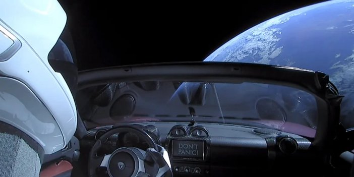 5 yıl önce uzaya gönderilen Tesla araca ne oldu