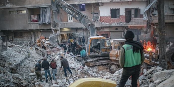 Suriye'de depremde ölenlerin sayısı 3 bin 384'e yükseldi