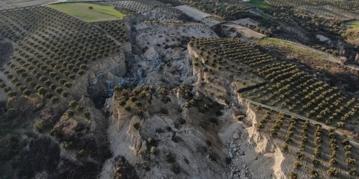 Depremin ardından dehşete düşüren görüntü