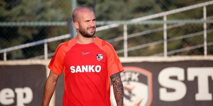 Lig'den çekilen Gaziantep FK'da ayrılıklar başladı