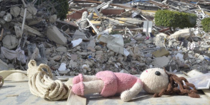 Depremi yaşayan çocuklarda görülecek rahatsızlıklar. Uzmanı uyardı