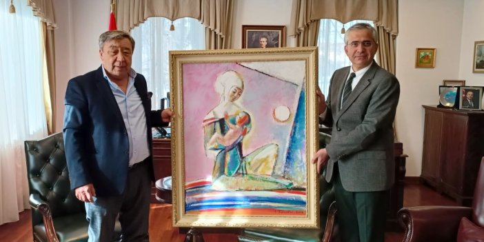 Kazak ressam tablosunu sattı, gelirini depremzedelere bağışladı