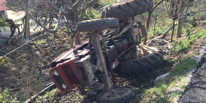 Sakarya’da traktör devrildi: 1 yaralı