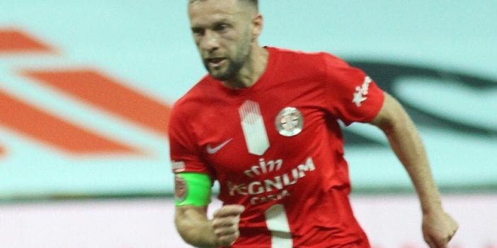 Antalyaspor'dan ayrılan Hakan Özmert'in yeni takımı belli oldu