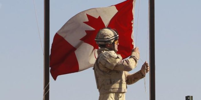 Kanada AB'nin savunma projesine katılacak