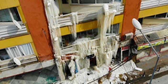 Hava o kadar soğuk ki Malatya’da terk edilen evlerde açık bırakılan musluklardan sızan sular bile dondu