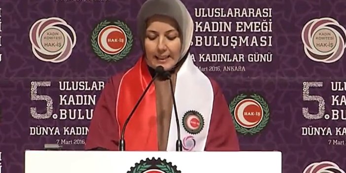 Tanju Özcan’a su fırlatan AKPli Hacer Çınar’ın 'Rabbim ömrümü Erdoğan'a ver. Ömrüm size helal olsun'' dediği ortaya çıktı