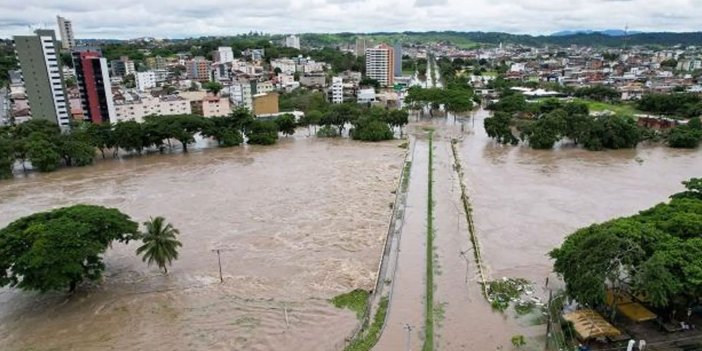 Brezilya'daki sel ve toprak kaymalarında ölenlerin sayısı 48'e yükseldi