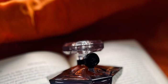 Gümrük malları orjinal parfüm