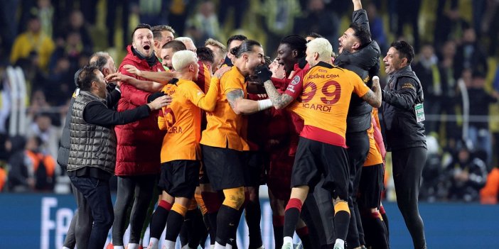 Galatasaray iki dünya yıldızını İstanbul'a getiriyor. Jordi Alba ve Philippe Coutinho Süper Lige