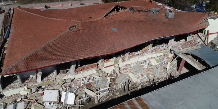 Malatya'da güçlendirme yapılan okullar yerle bir oldu. Deprem ya ders saatinde olsaydı?