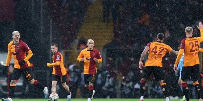 Süper Lig'de şampiyonluk olacak takımı açıkladılar. İtalyanlar 'Açık ara' dedi