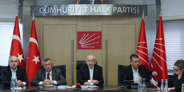 CHP Grubu'ndan Kılıçdaroğlu'na tam yetki