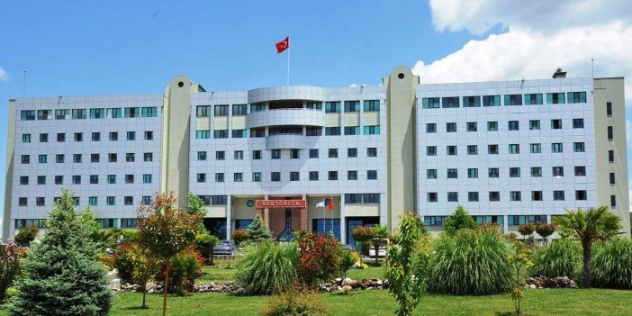 Balıkesir Üniversitesi sözleşmeli personel için ilan verdi