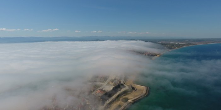 Sinop’ta meydana gelen yoğun sis sürücülere zor anlar yaşadı