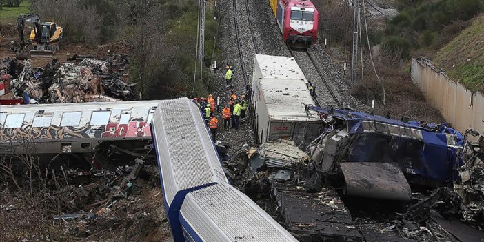 Yunanistan'da tren kazasında ölenlerin sayısı 46'ya yükseldi