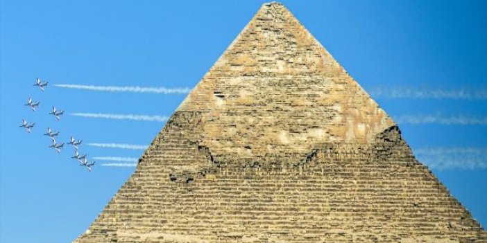 Mısır'daki Keops Piramidi'nin içinde yeni bir gizli geçit keşfedildi