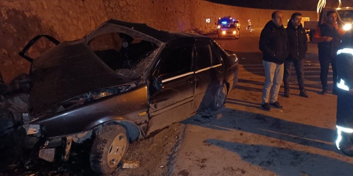 Bitlis'te trafik kazası: 4 yaralı  