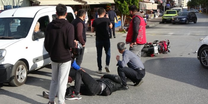 Antalya’da motosiklet ile otomobil çarpıştı: 1 yaralı