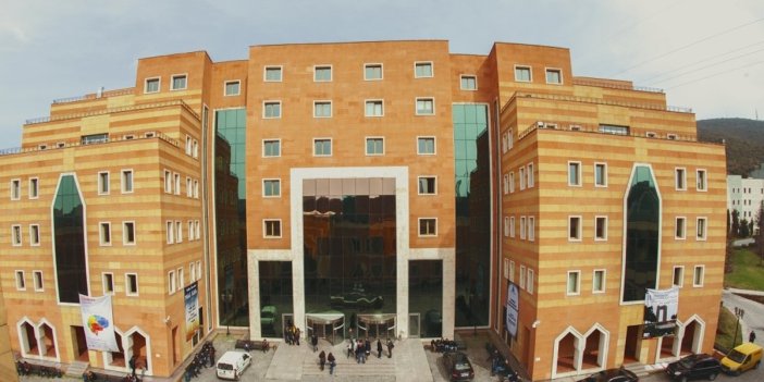 Yeditepe Üniversitesi Öğretim Üyesi alacağını duyurdu