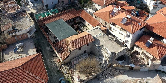 Zeytin ve Zeytinyağı Müzesinin 300 yıllık binası da depremlerde hasar gördü