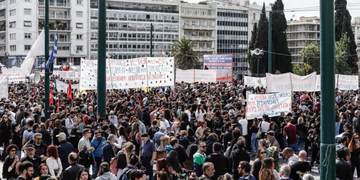 Yunanistan'da tren kazası protestoları sürüyor