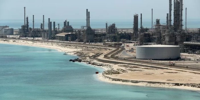 Suudi Arabistan'dan şok petrol kararı: Bunu yapan hiçbir ülkeye satmayacağız