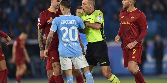 Gergin derbide Roma yıkıldı Lazio kazandı