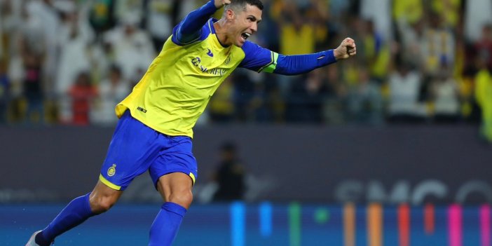 Ronaldo Suudi Arabistan Ligi'ni övdü