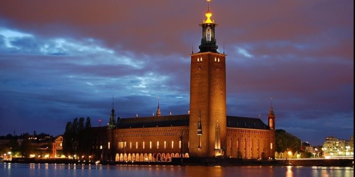 Stockholm Belediyesi "Ramazanda Sigarayı Bırak" kampanyası başlattı