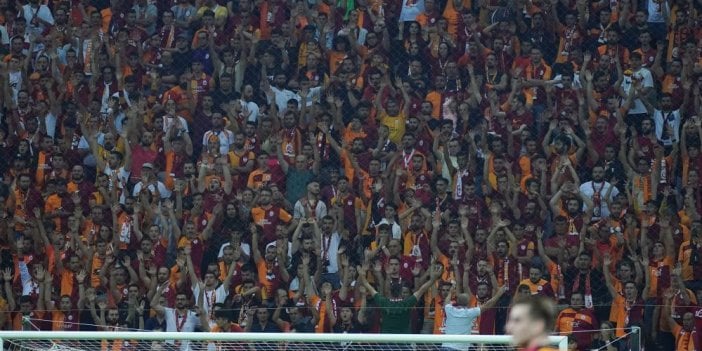 Galatasaray evinde oynadığı maçlardaki taraftar sayısını açıkladı